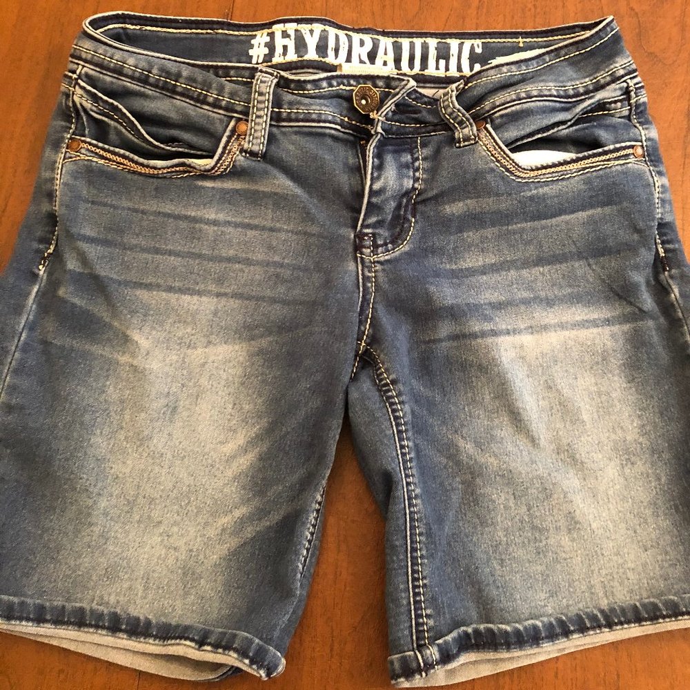 Junior Hydraulic Bermuda low rise jean shorts